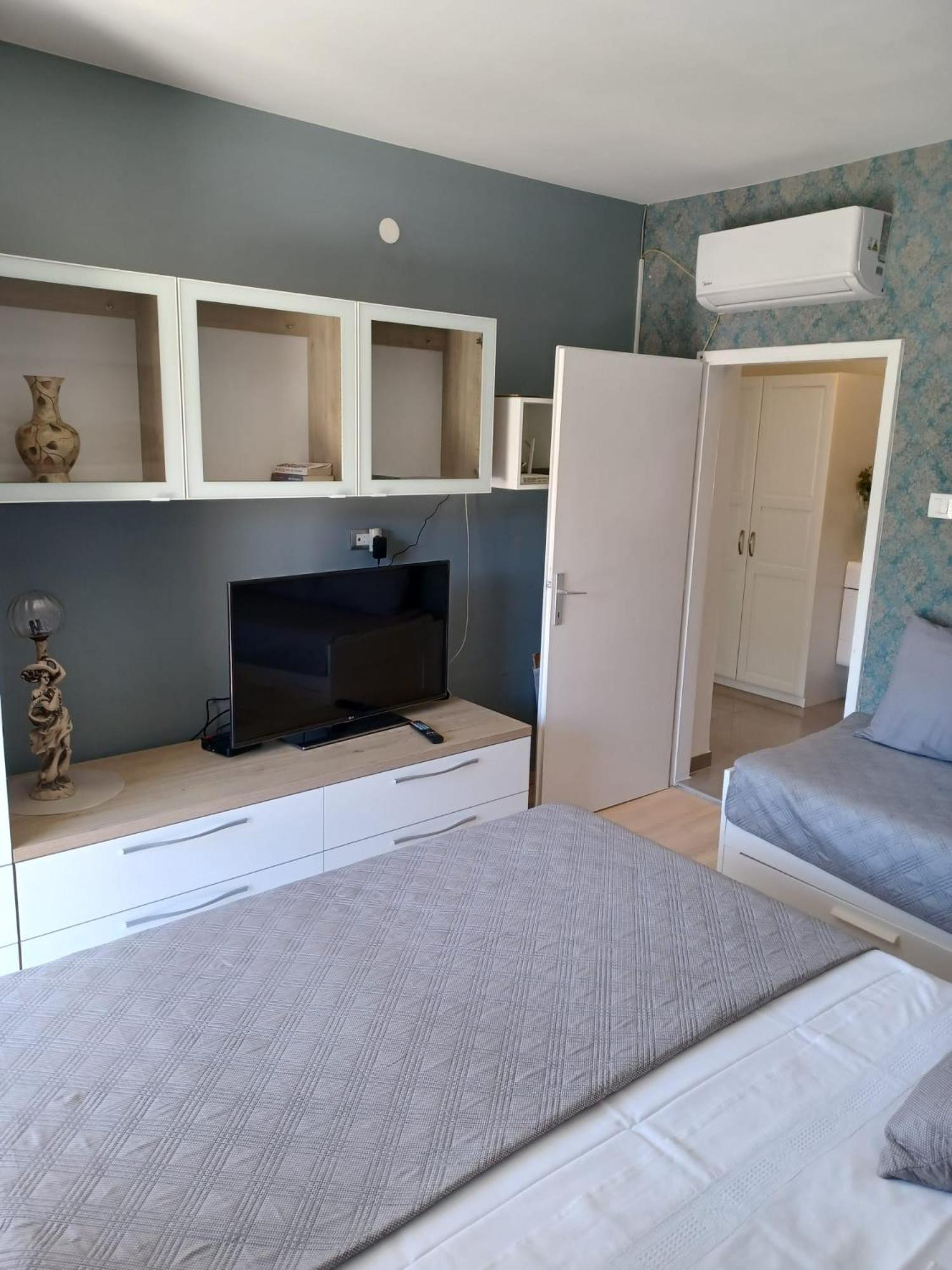 Studio Apartman Marija Trogir Exterior foto